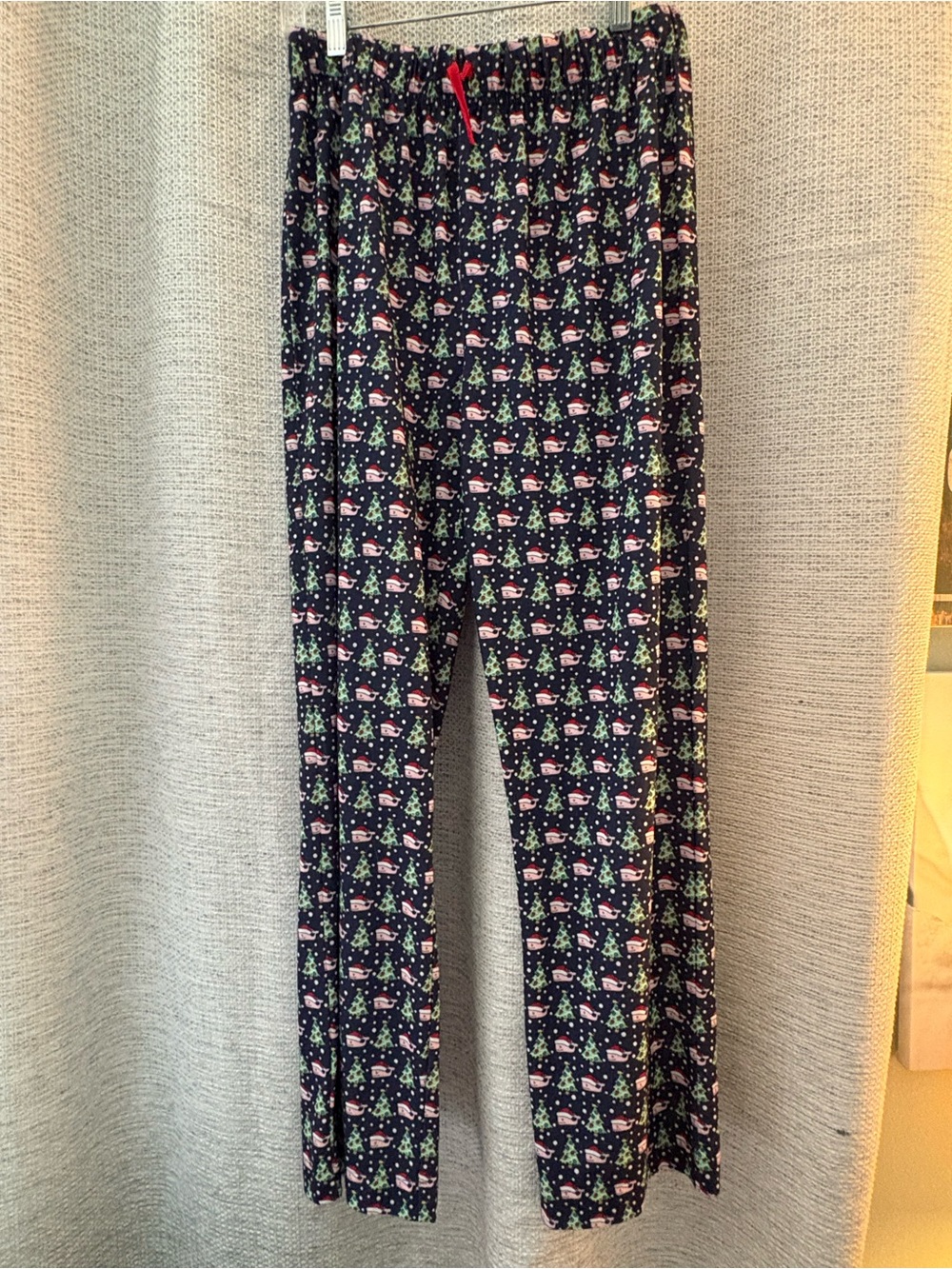 Youth size XL (18) Vineyard Vines Christmas pajama pants.